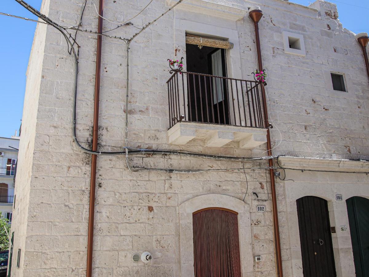 Domus Petra 104 Bed & Breakfast Ceglie Messapica Ngoại thất bức ảnh