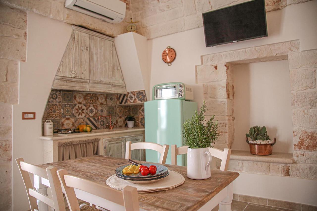 Domus Petra 104 Bed & Breakfast Ceglie Messapica Ngoại thất bức ảnh